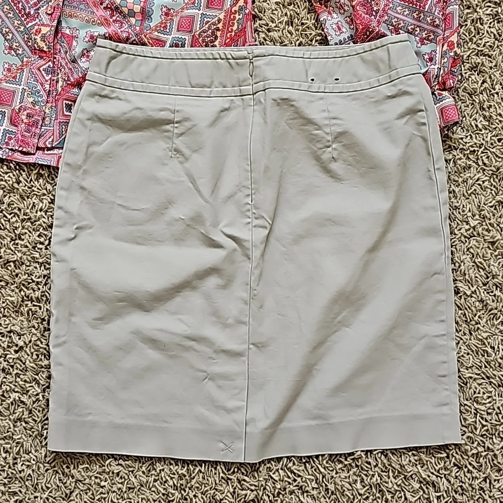 NWOT Banana Republic Penci Skirt Khaki Neutral Sz 6 Stretch